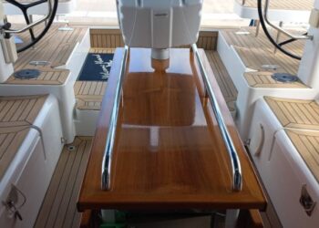 Moody Decksaloon 45, STELLAR J 34