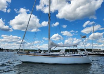 Nautor Swan 391, HALF MOON