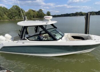 Boston Whaler 280 Vantage, EMMA GRACE 4